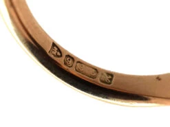 9ct Gold & Oval Bloodstone Signet Ring -Antique Jewellery Company DSC06277