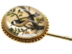 Victorian Reverse Painted & Carved Rock Crystal Tie Pin Of A Goldfinch By Pradier 10 Victorian Reverse Painted & Carved Rock Crystal Tie Pin Of A Goldfinch By Pradier -Antique Jewellery Company DSC06340