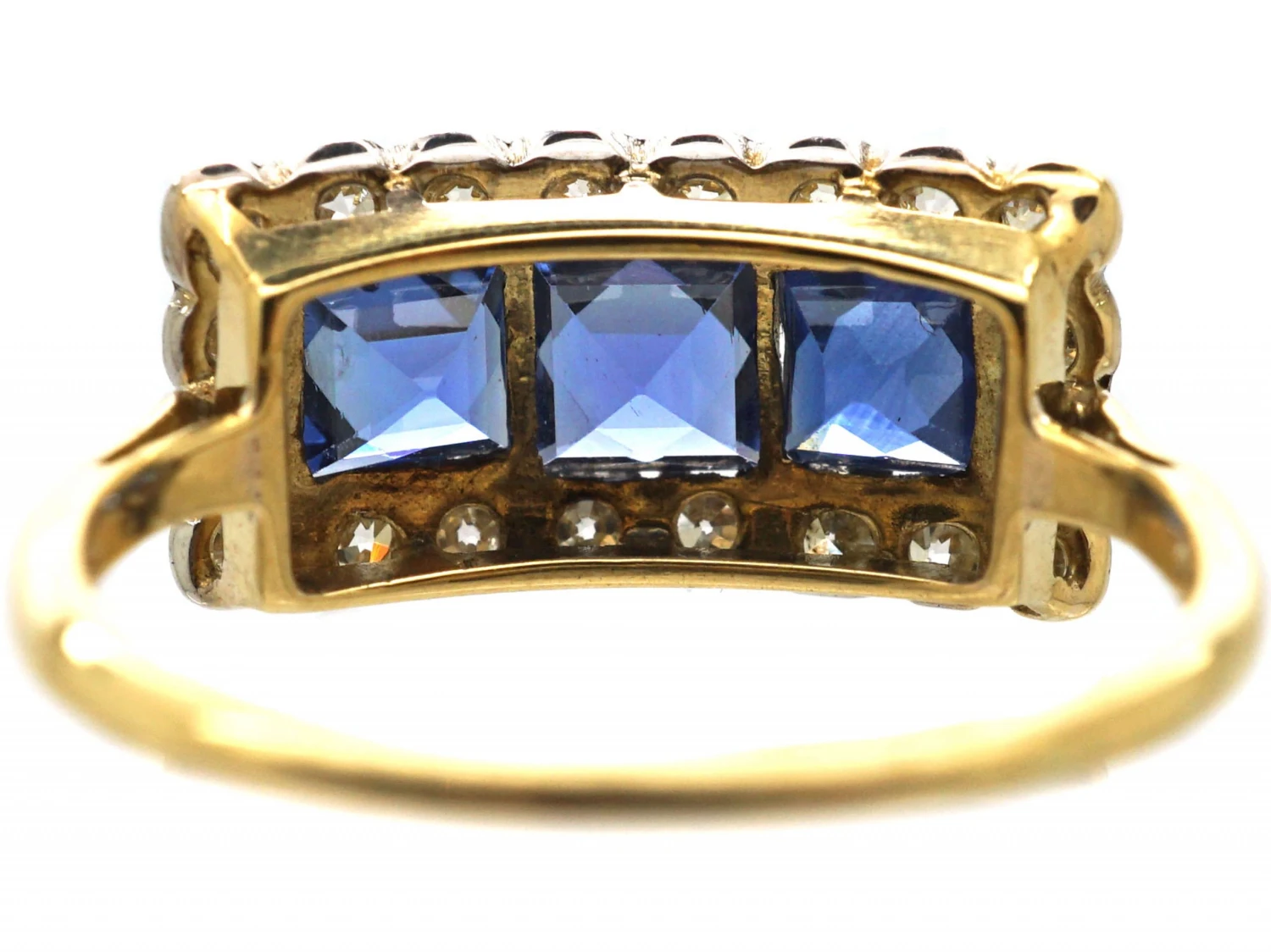 Art Deco 18ct & Platinum, Three Stone French Cut Sapphire & Diamond Ring 6 Art Deco 18ct & Platinum, Three Stone French Cut Sapphire & Diamond Ring - Image 4