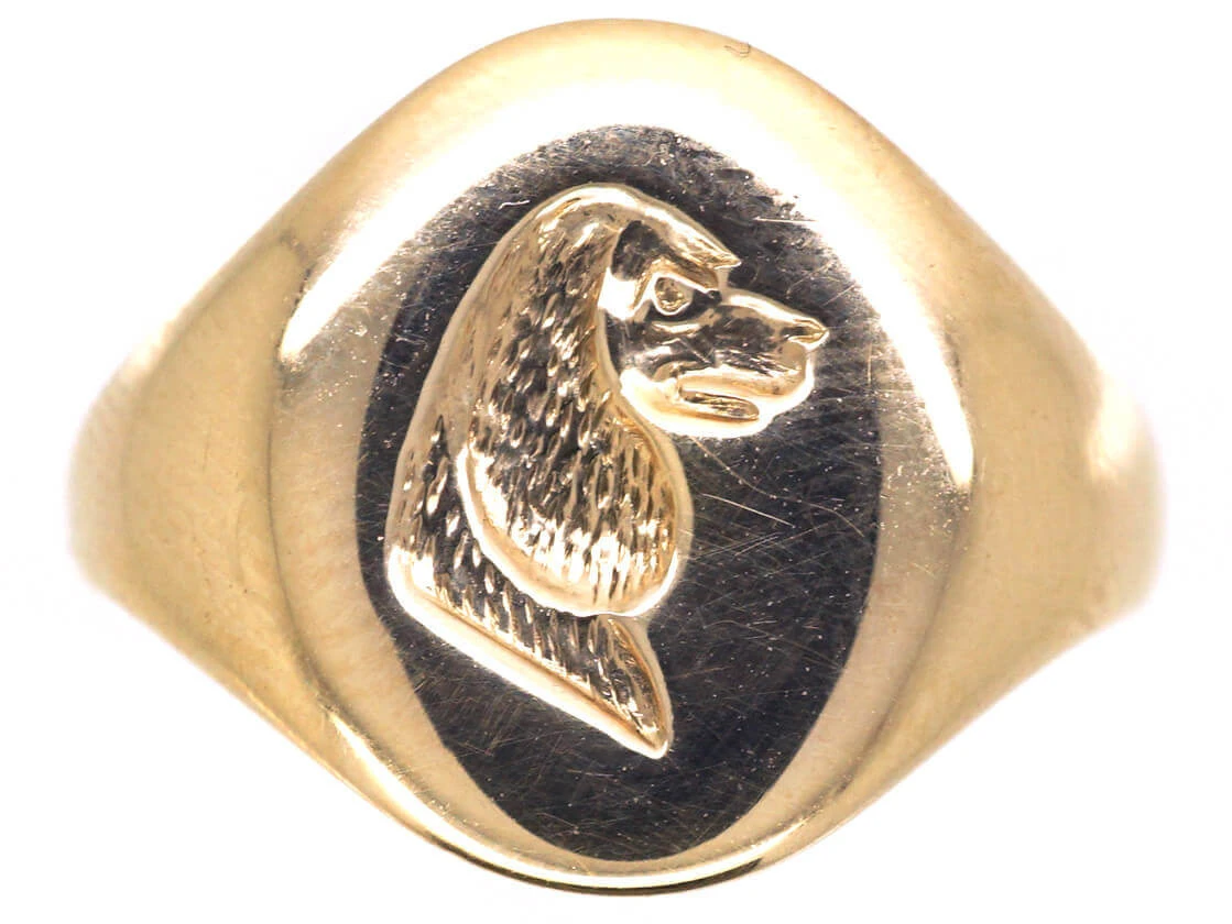 9ct Gold Signet Ring With Intaglio Of A Spaniel 3 9ct Gold Signet Ring With Intaglio Of A Spaniel