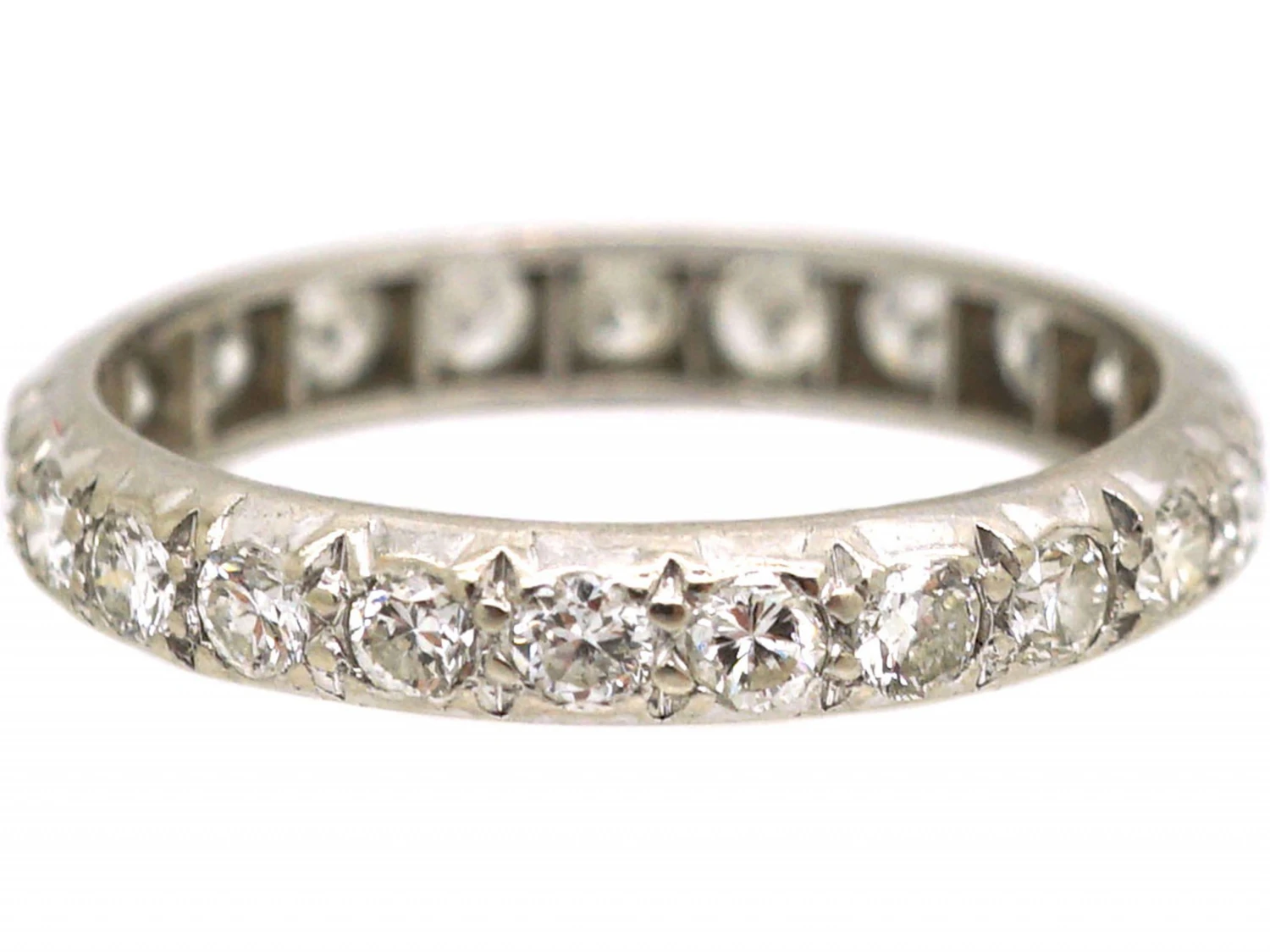 Early 20th Century Diamond Eternity Ring With Curved Edges 7 Early 20th Century Diamond Eternity Ring With Curved Edges - Image 5