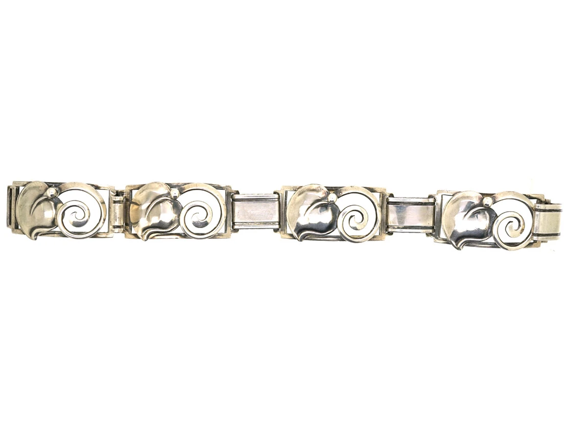 Art Deco Silver Leaf Motif Bracelet 3 Art Deco Silver Leaf Motif Bracelet