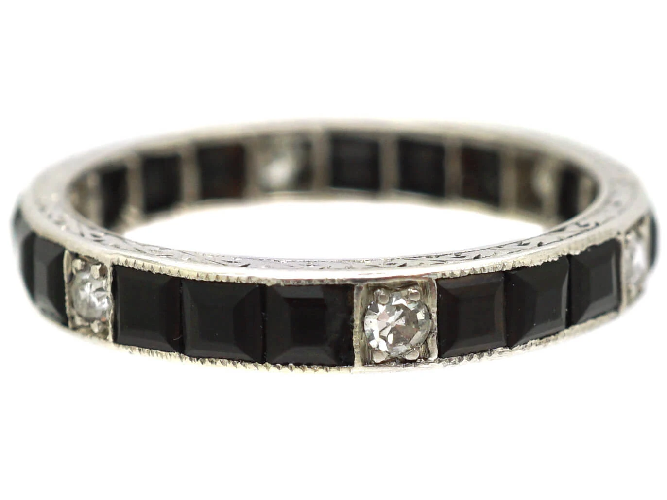 Early 20th Century Platinum Eternity Ring Set With Onyx & Diamonds 7 Early 20th Century Platinum Eternity Ring Set With Onyx & Diamonds - Image 5