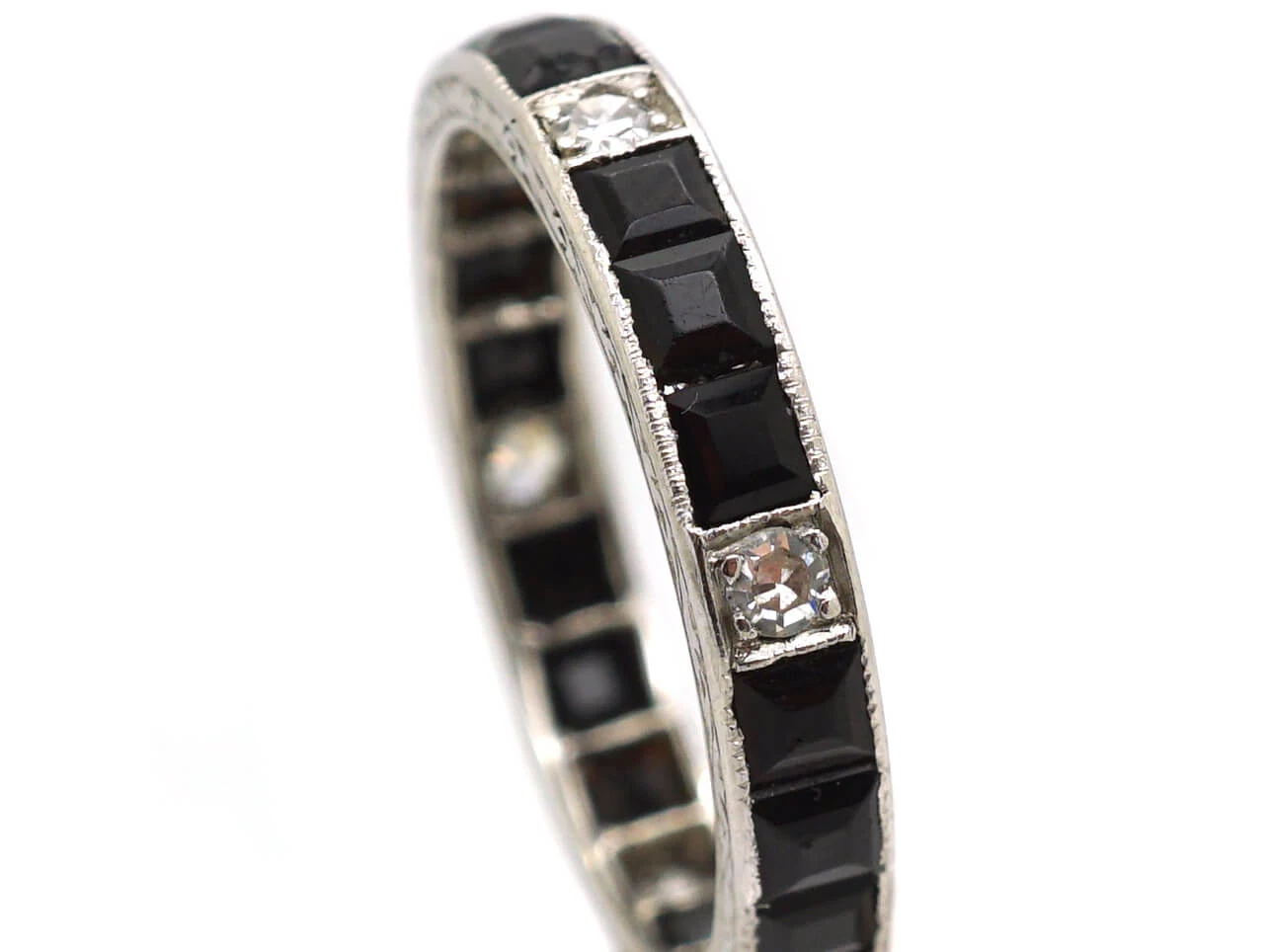Early 20th Century Platinum Eternity Ring Set With Onyx & Diamonds 6 Early 20th Century Platinum Eternity Ring Set With Onyx & Diamonds - Image 4