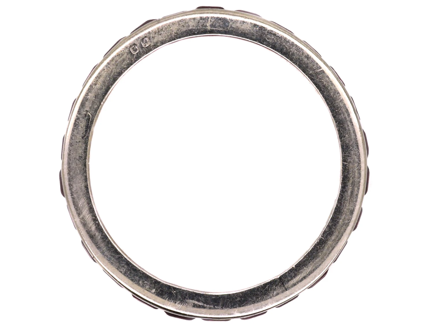 Early 20th Century 18ct White Gold Eternity Ring Set With Rubies 5 Early 20th Century 18ct White Gold Eternity Ring Set With Rubies - Image 3