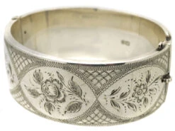 Silver Bangle With Engraved Flower Motif -Antique Jewellery Company DSC07964