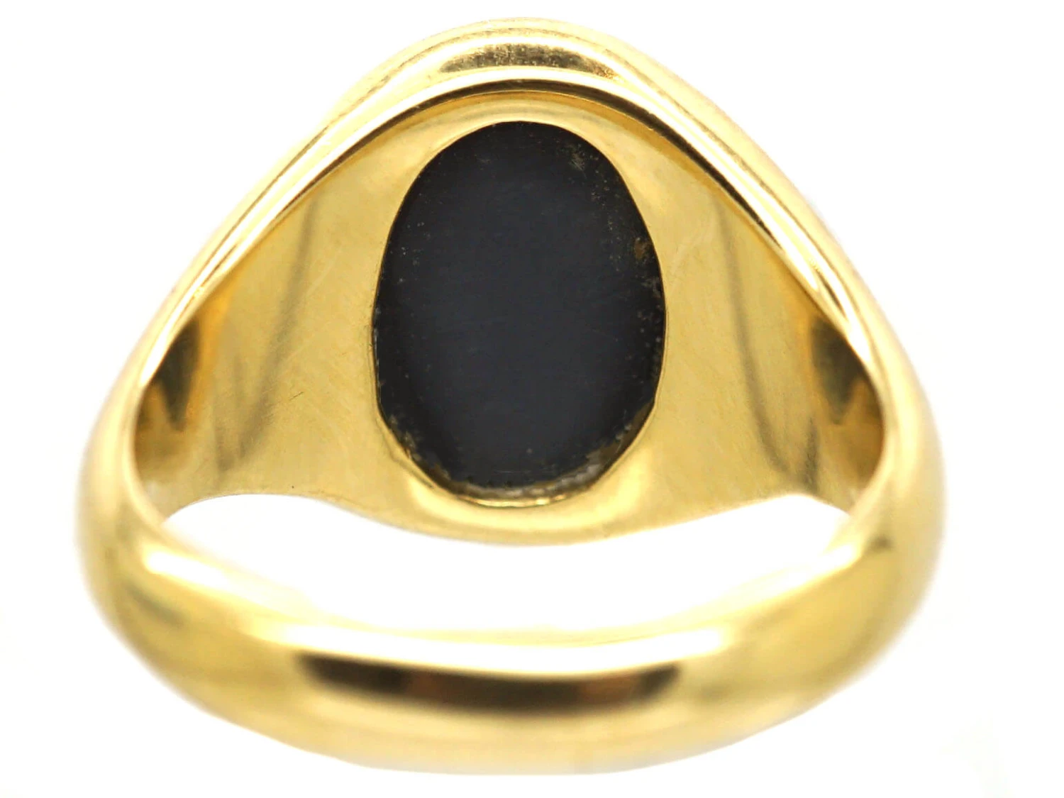 18ct Gold Ring Set With A Cabochon Black Opal 6 18ct Gold Ring Set With A Cabochon Black Opal - Image 4