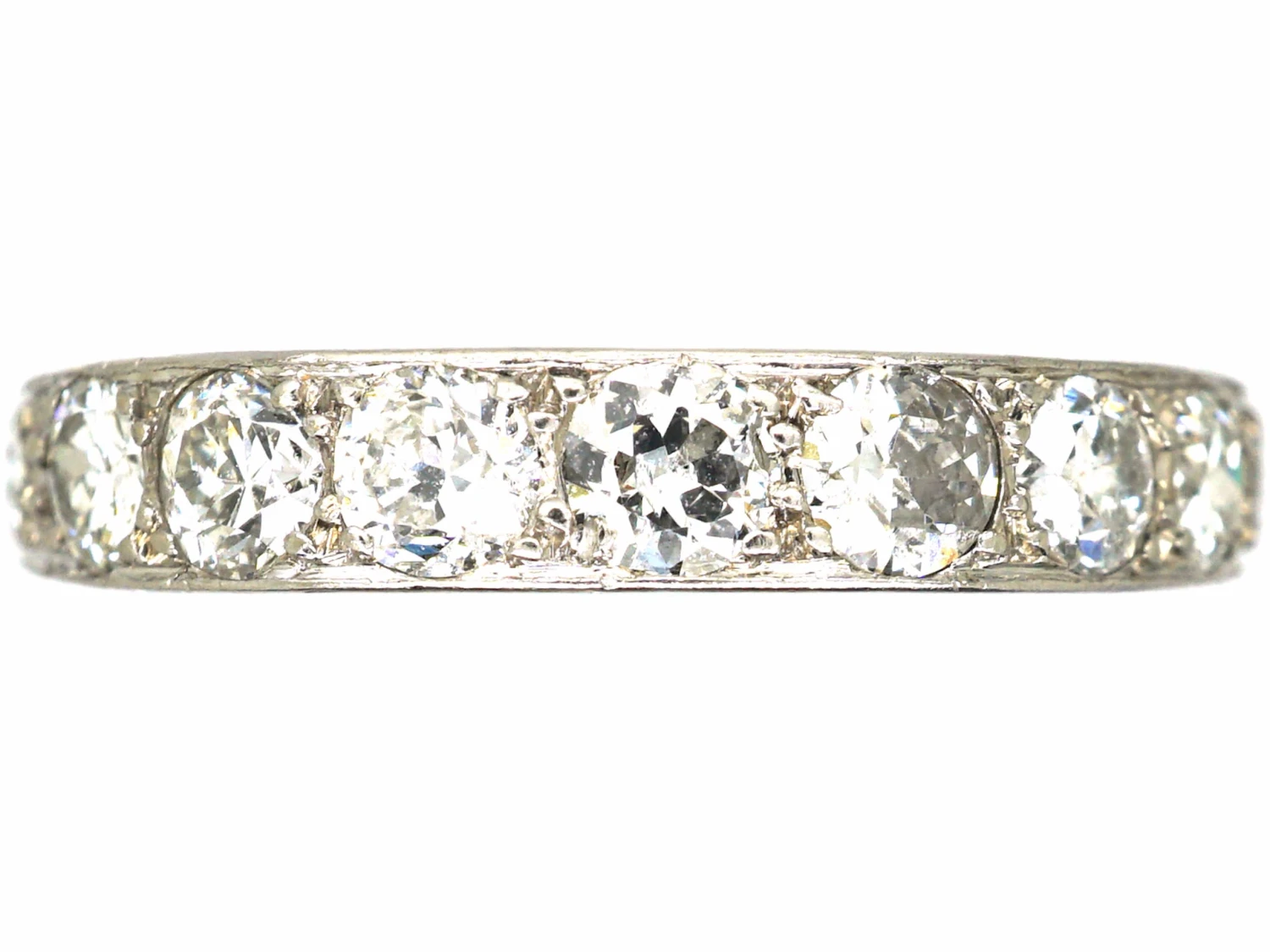 Early 20th Century Platinum, Graduated Diamond Eternity Ring 3 Early 20th Century Platinum, Graduated Diamond Eternity Ring