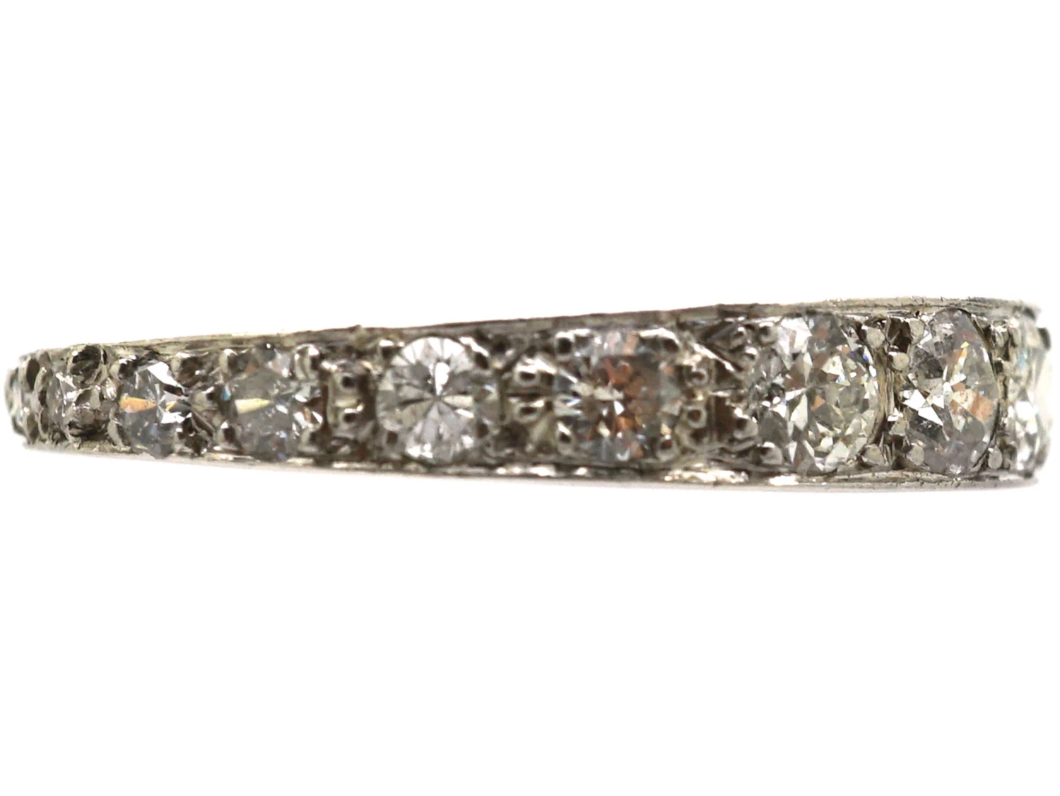 Early 20th Century Platinum, Graduated Diamond Eternity Ring 7 Early 20th Century Platinum, Graduated Diamond Eternity Ring - Image 5