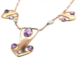 Art Nouveau 9ct Gold Necklace Set With Amethysts & Pearls 11 Art Nouveau 9ct Gold Necklace Set With Amethysts & Pearls -Antique Jewellery Company DSC08965