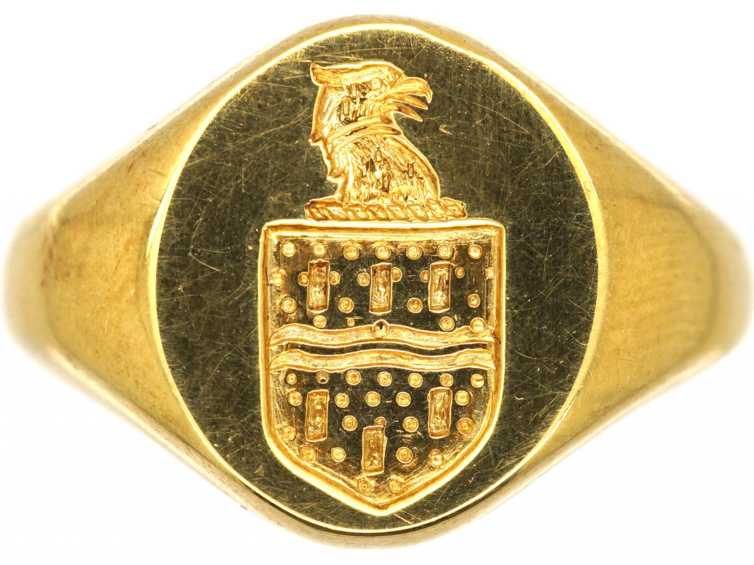 18ct Gold Signet Ring Engraved With Eagle’s Head & Shield 3 18ct Gold Signet Ring Engraved With Eagle’s Head & Shield
