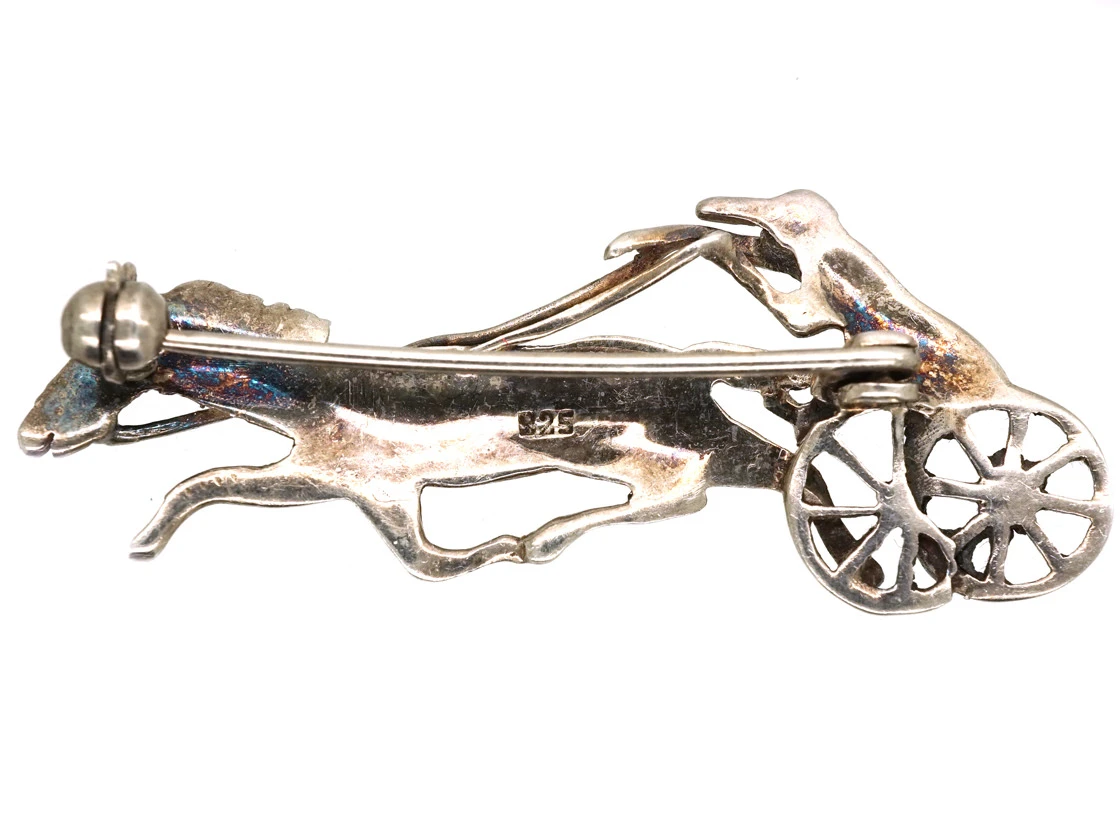 Silver & Marcasite Trotting Horse & Carriage Brooch 6 Silver & Marcasite Trotting Horse & Carriage Brooch - Image 4