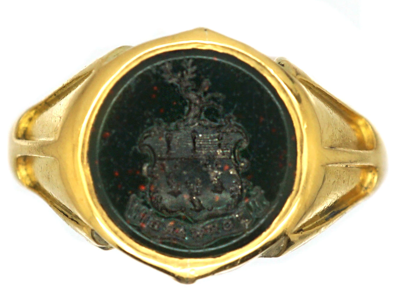 Early Victorian 18ct Gold Signet Ring With Bloodstone Intaglio Of A Crest 3 Early Victorian 18ct Gold Signet Ring With Bloodstone Intaglio Of A Crest
