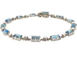 Early 20th Century Platinum Bracelet Set With Aquamarines & Diamonds -Antique Jewellery Company DSC09251 scaled 1
