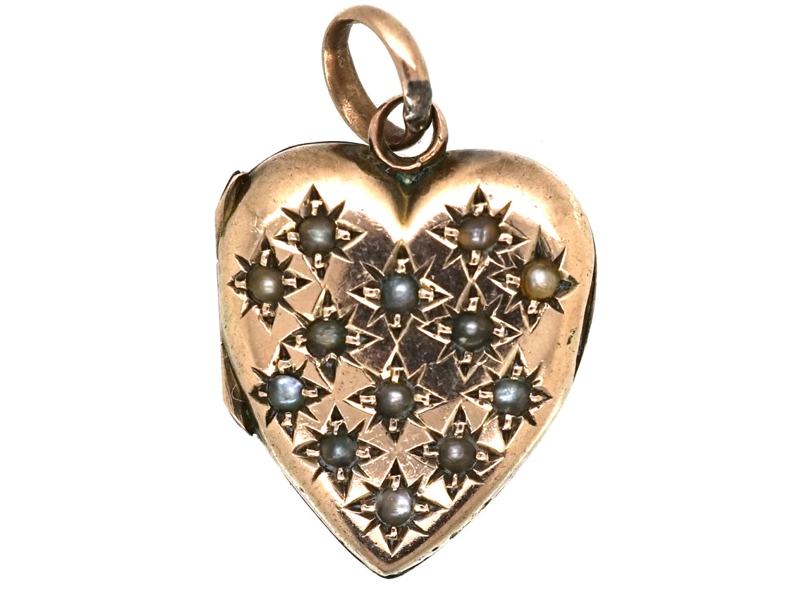 Edwardian 9ct Gold Heart Shaped Locket Studded With Natural Split Pearls 3 Edwardian 9ct Gold Heart Shaped Locket Studded With Natural Split Pearls