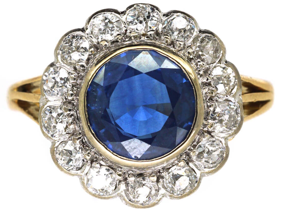 18ct Gold & Platinum, Large Sapphire & Diamond Cluster Ring 3 18ct Gold & Platinum, Large Sapphire & Diamond Cluster Ring