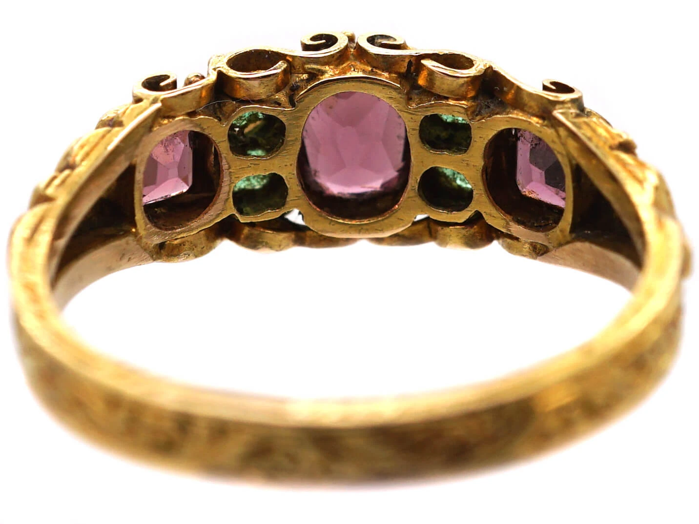 Victorian 15ct Gold, Almandine Garnet & Emerald Ring 5 Victorian 15ct Gold, Almandine Garnet & Emerald Ring - Image 3
