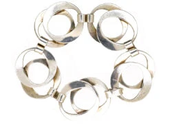 Silver Overlapping Rings Bracelet -Antique Jewellery Company DSC09642