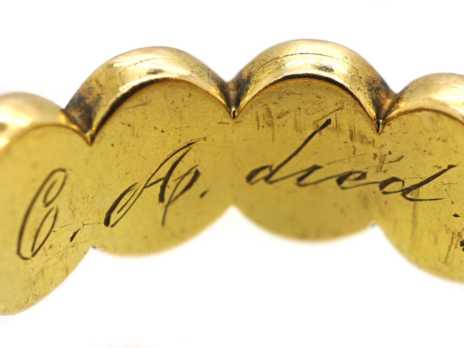 Victorian 15ct Gold Banded Onyx Eternity Ring With Hidden Locket 6 Victorian 15ct Gold Banded Onyx Eternity Ring With Hidden Locket - Image 4