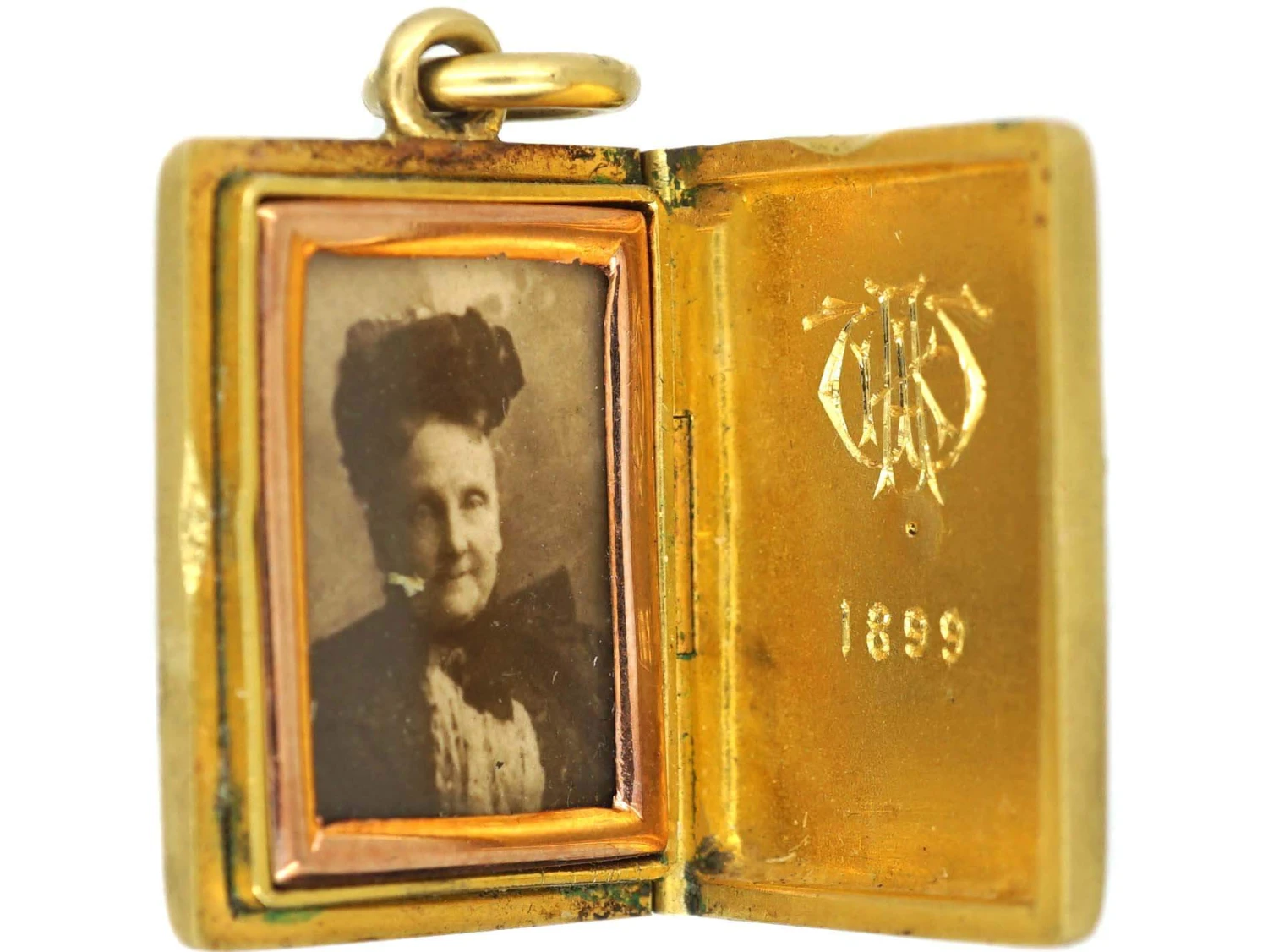 Edwardian 18ct Gold, Green Enamel & Rose Diamond Rectangular Locket 4 Edwardian 18ct Gold, Green Enamel & Rose Diamond Rectangular Locket - Image 2