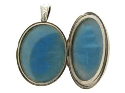 Victorian Silver Oval Locket -Antique Jewellery Company Engraved Victorian Silver Locket 3