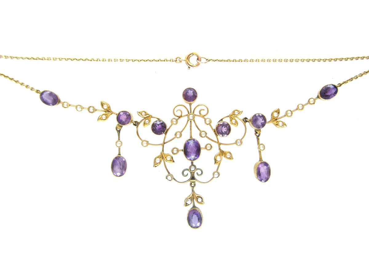 9ct Gold & Amethyst Necklace In Original Case 3 9ct Gold & Amethyst Necklace In Original Case