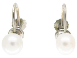Pearl Screw On Earrings By Birks Of Canada 9 Pearl Screw On Earrings By Birks Of Canada -Antique Jewellery Company IMG 3992