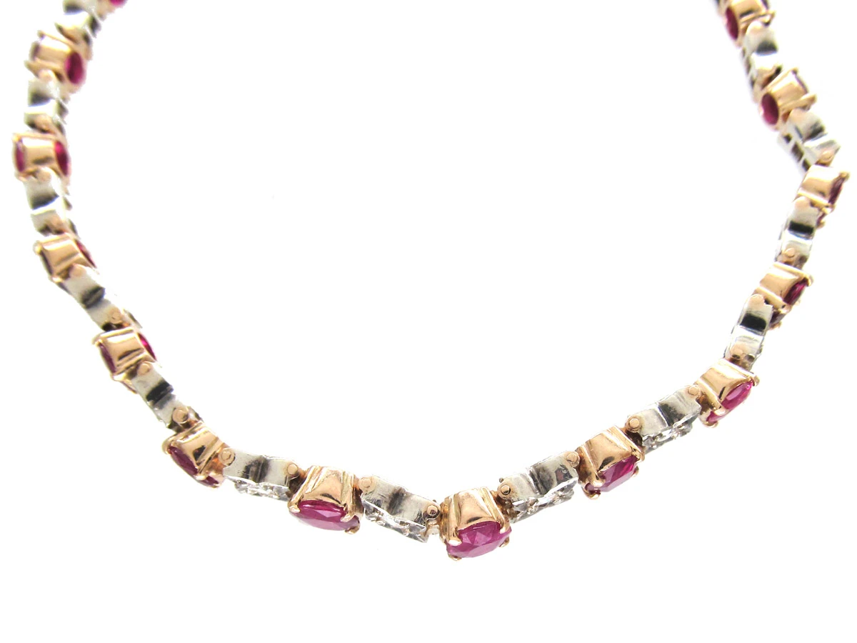 18ct Gold, Ruby & Diamond Bracelet 7 18ct Gold, Ruby & Diamond Bracelet - Image 5