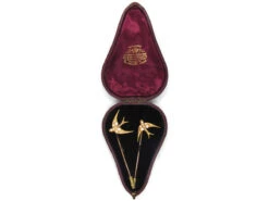 Pair Of Edwardian 15ct Gold & Natural Split Pearl Swallow Tie Pins In Original Case -Antique Jewellery Company IMG 4493