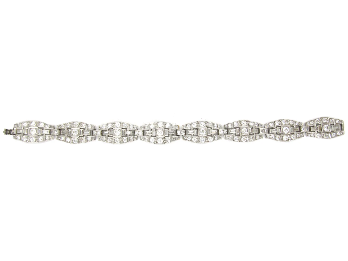 Art Deco Diamond & Platinum Bracelet By Mcteigue & Co 6 Art Deco Diamond & Platinum Bracelet By Mcteigue & Co - Image 4