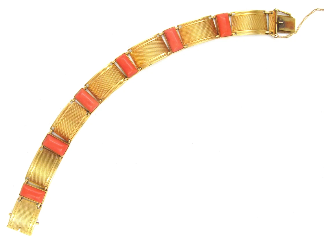 Art Deco 18ct Gold & Coral Bracelet 3 Art Deco 18ct Gold & Coral Bracelet