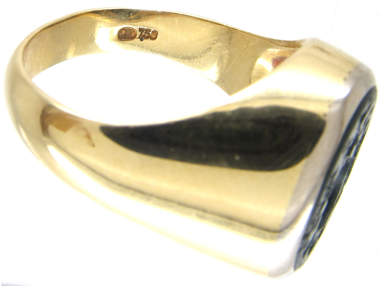 18ct Gold & Bloodstone Intaglio Signet Ring 6 18ct Gold & Bloodstone Intaglio Signet Ring - Image 4