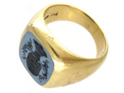 18ct Gold & Sardonyx Intaglio Signet Ring 9 18ct Gold & Sardonyx Intaglio Signet Ring -Antique Jewellery Company IMG 6523