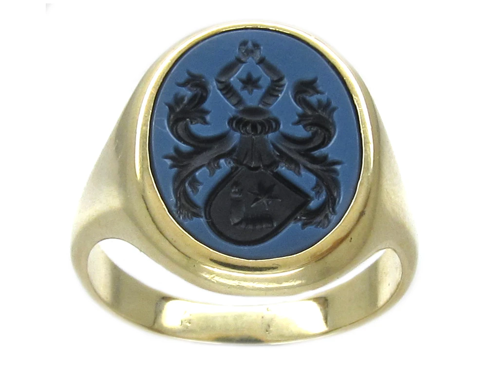 14ct Gold Sardonyx Intaglio Signet Ring 4 14ct Gold Sardonyx Intaglio Signet Ring - Image 2