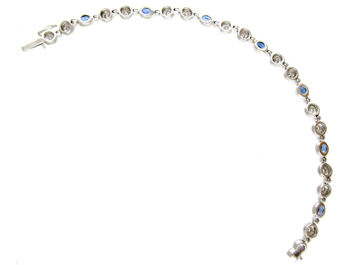 18ct White Gold, Sapphire & Diamond Bracelet 6 18ct White Gold, Sapphire & Diamond Bracelet - Image 4
