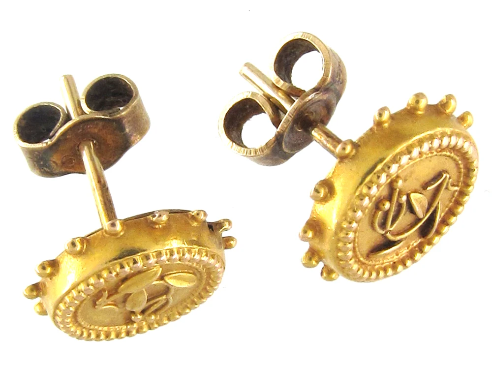 Victorian 15ct Gold Small Stud Earrings 5 Victorian 15ct Gold Small Stud Earrings - Image 3