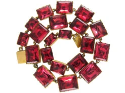 Georgian Pink Paste Collar