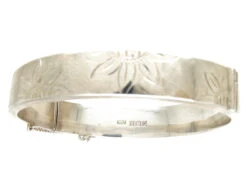 Engraved Flowers Silver Bangle 11 Engraved Flowers Silver Bangle -Antique Jewellery Company Silver daisy bangle 7