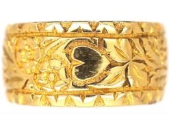 Edwardian 18ct Gold Wide Wedding Ring With Ivy Leaf & Heart Motifs