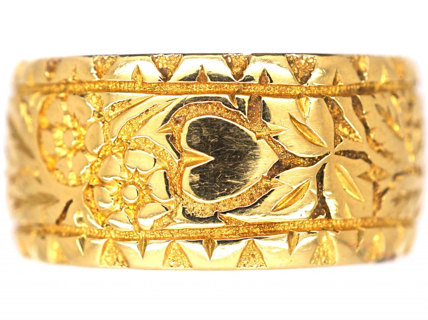 Edwardian 18ct Gold Wide Wedding Ring With Ivy Leaf & Heart Motifs 3 Edwardian 18ct Gold Wide Wedding Ring With Ivy Leaf & Heart Motifs