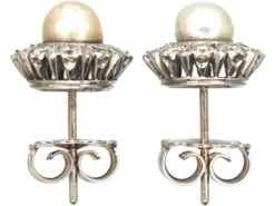 Large 18ct White Gold, Diamond & Pearl Cluster Earrings 5 Large 18ct White Gold, Diamond & Pearl Cluster Earrings -Antique Jewellery Company a42bb3d0 dsc04340 scaled 1