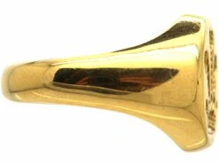 18ct Gold Signet Ring With Intaglio Of Prince Of Wales Feathers By Theo Fennell 10 18ct Gold Signet Ring With Intaglio Of Prince Of Wales Feathers By Theo Fennell -Antique Jewellery Company a8d71ed3 dsc02952 scaled 1