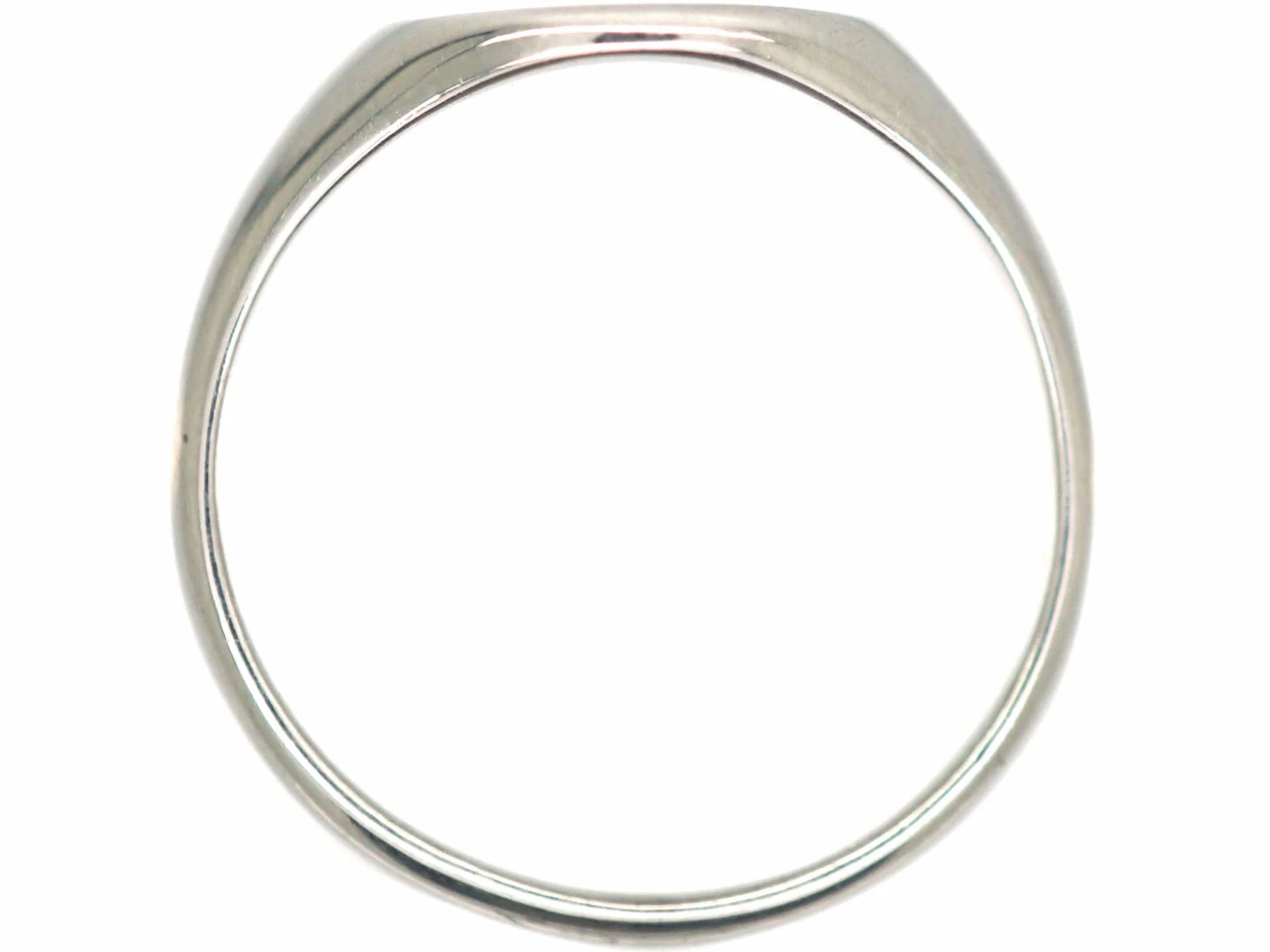 18ct White Gold Signet Ring With Intaglio Of A Griffin 5 18ct White Gold Signet Ring With Intaglio Of A Griffin - Image 3