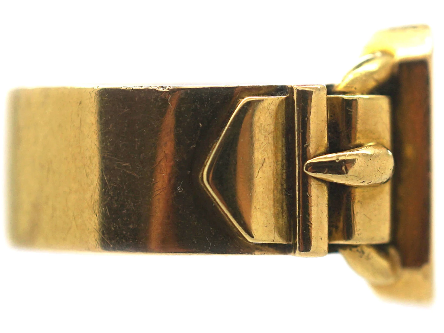 Victorian 18ct Signet Ring With Buckle Detail 8 Victorian 18ct Signet Ring With Buckle Detail - Image 6