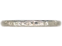 Art Deco Platinum Wedding Ring Engraved With Flowers & Leaves