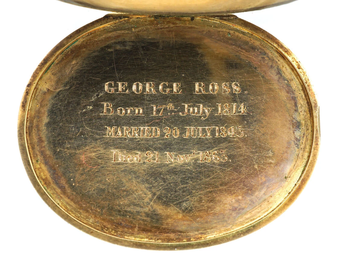 Victorian 18ct Gold & Black Enamel Oval Mourning Locket 4 Victorian 18ct Gold & Black Enamel Oval Mourning Locket - Image 2