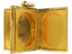Victorian 18ct Gold Rectangular Double Opening Locket 11 Victorian 18ct Gold Rectangular Double Opening Locket -Antique Jewellery Company c0f20fab dsc05928