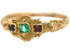 Regency 15ct Gold Emerald & Ruby Three Stone Ring With Ornate Gold Decoration -Antique Jewellery Company c67c1e7c dsc07142 scaled 1