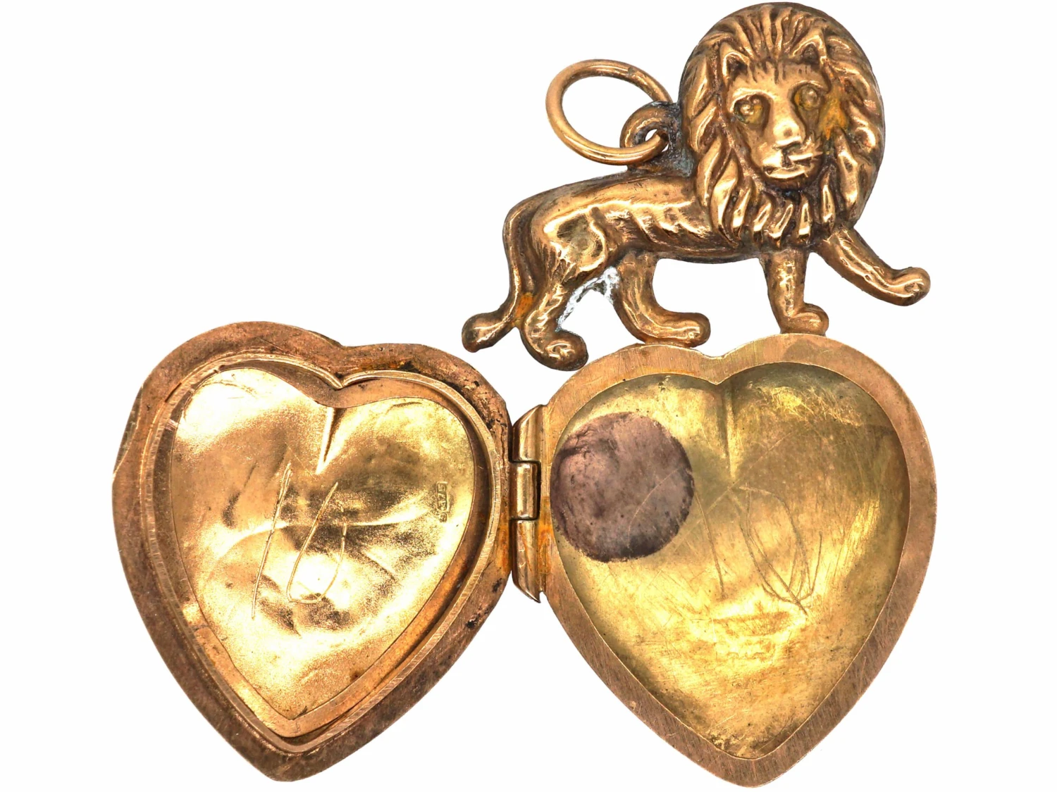 Edwardian 9ct Gold Heart Shaped Locket With Lion Above 4 Edwardian 9ct Gold Heart Shaped Locket With Lion Above - Image 2
