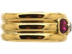 Retro 18ct Gold, Red, White & Blue Gem Set Ring -Antique Jewellery Company c92e2731 vintage three stone sapphire diamond ruby 18ct gold ring4 scaled 1